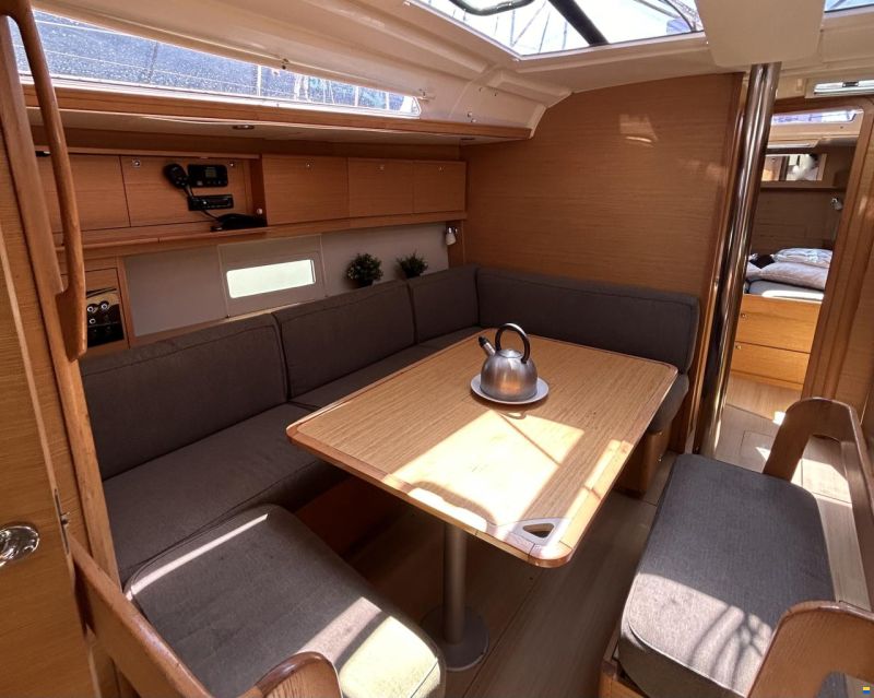 Dufour 430 Grand Large