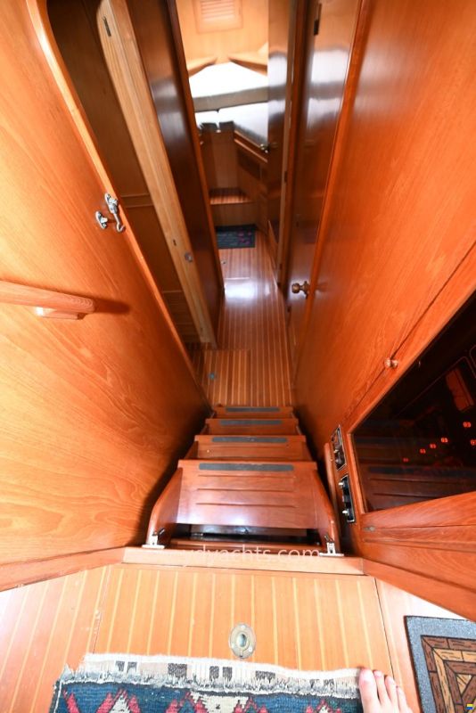 Marine Trader 44 Sundeck