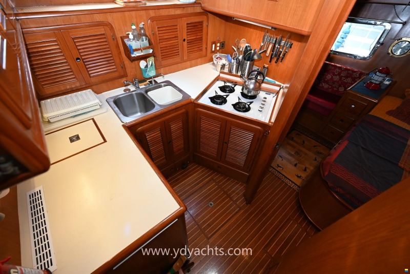 Marine Trader 44 Sundeck