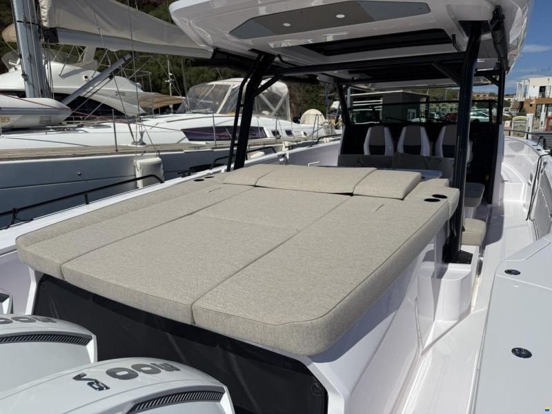 Axopar 45 Sun-Top