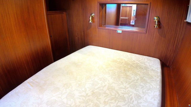 Linssen 35SE