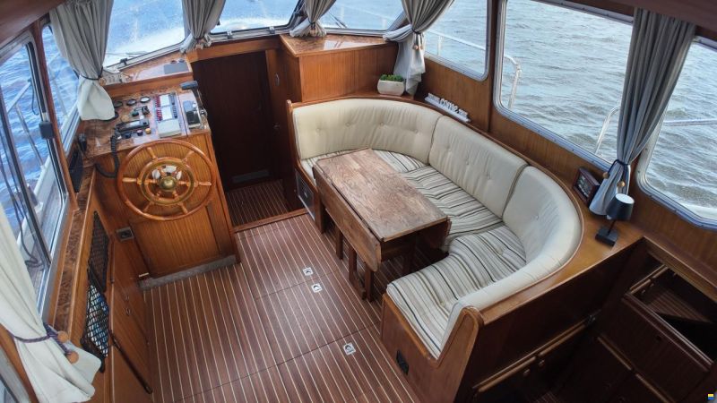 Linssen 35SE