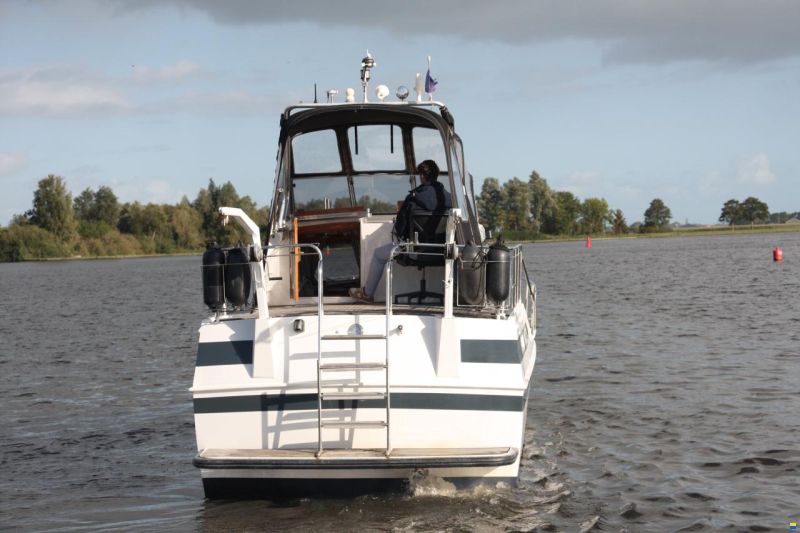 Linssen 35SE