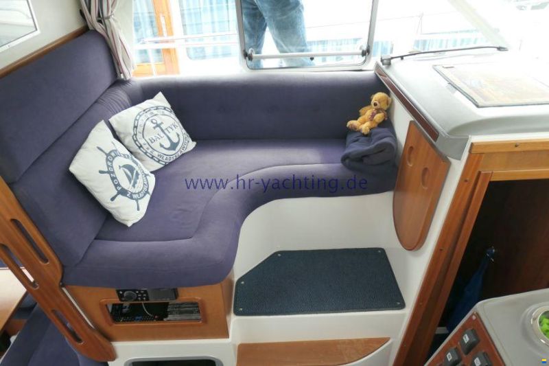Nimbus 340 Commander