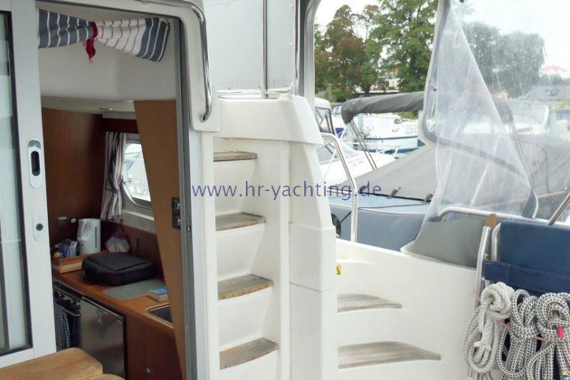 Nimbus 340 Commander