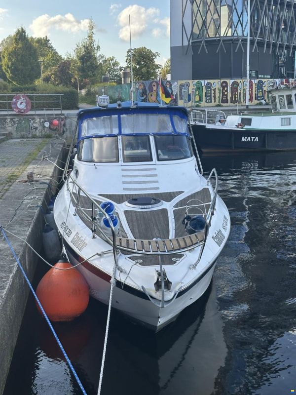 Sea Ray Gladiator