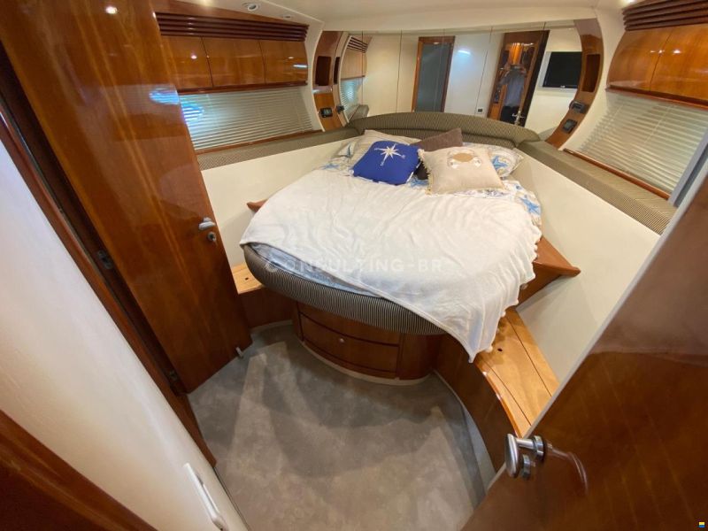 Pershing 54