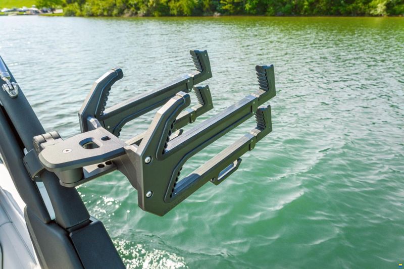 Sea Ray SDX 230 Surf Europe