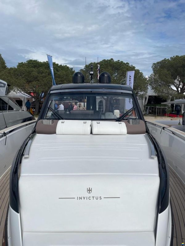 Invictus TT 460