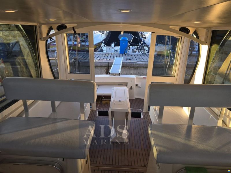 Mainship 34