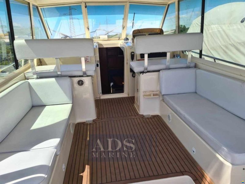 Mainship 34