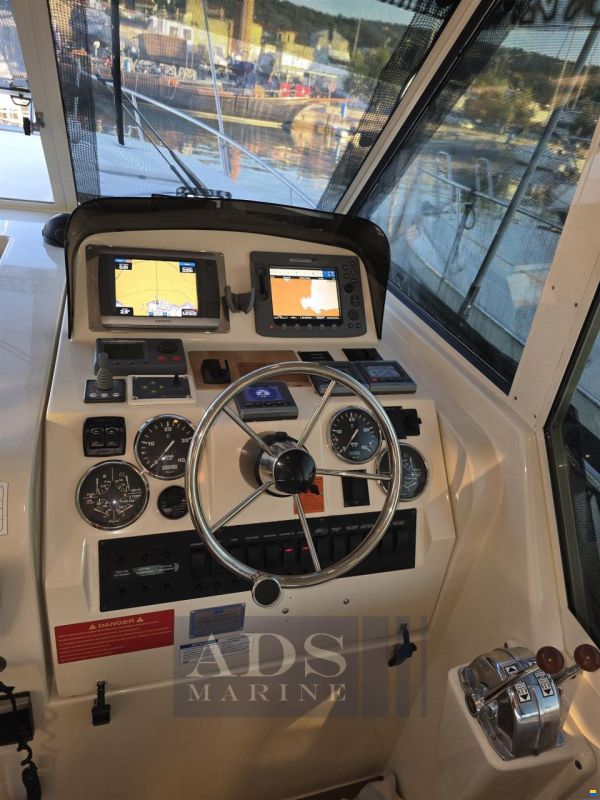 Mainship 34