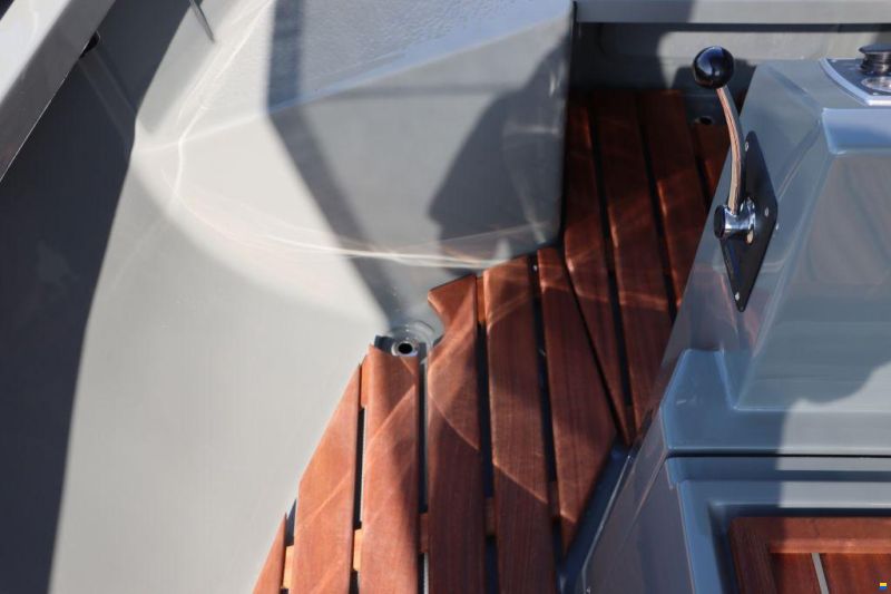 Stormer Lifeboat 75