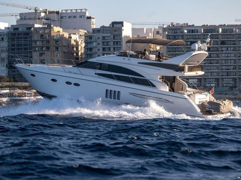 Princess 62