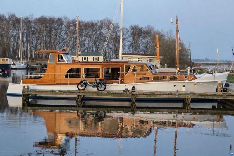 Feadship Royal van Lent & Akerboom