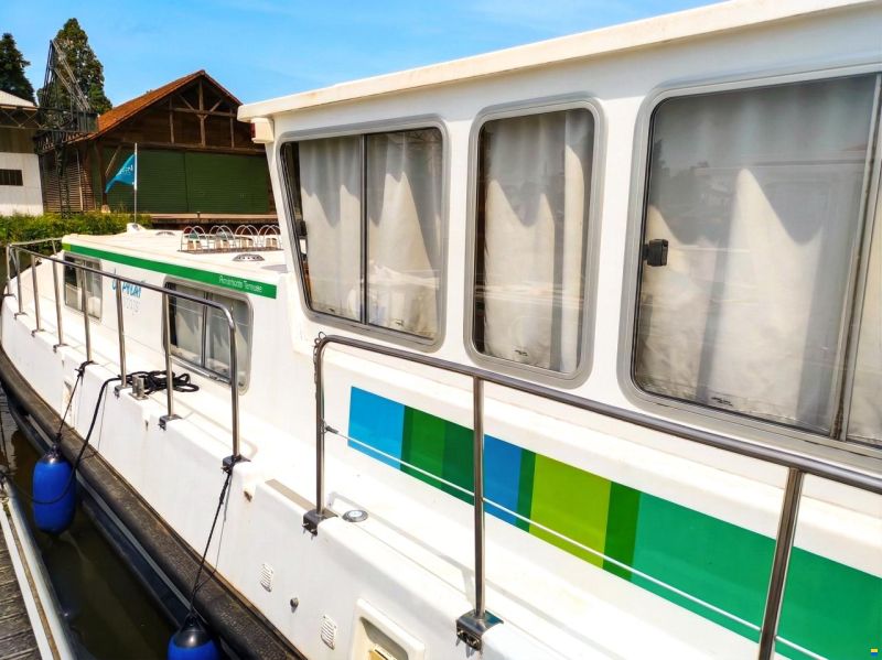 Locaboat 1260R