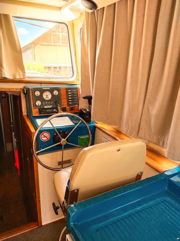 Locaboat 1260R