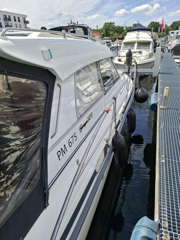 Saga 320 Sun Top