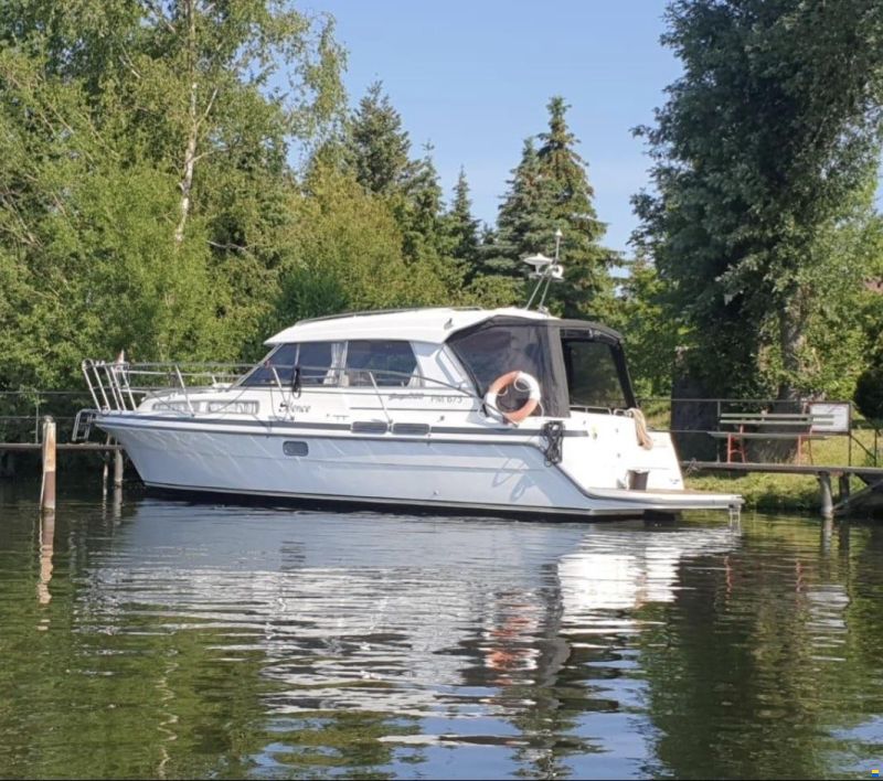 Saga 320 Sun Top