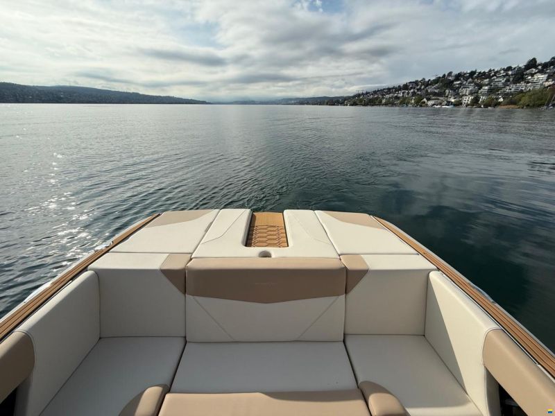 MasterCraft NXT 23 Wakeboard & Wakesurf