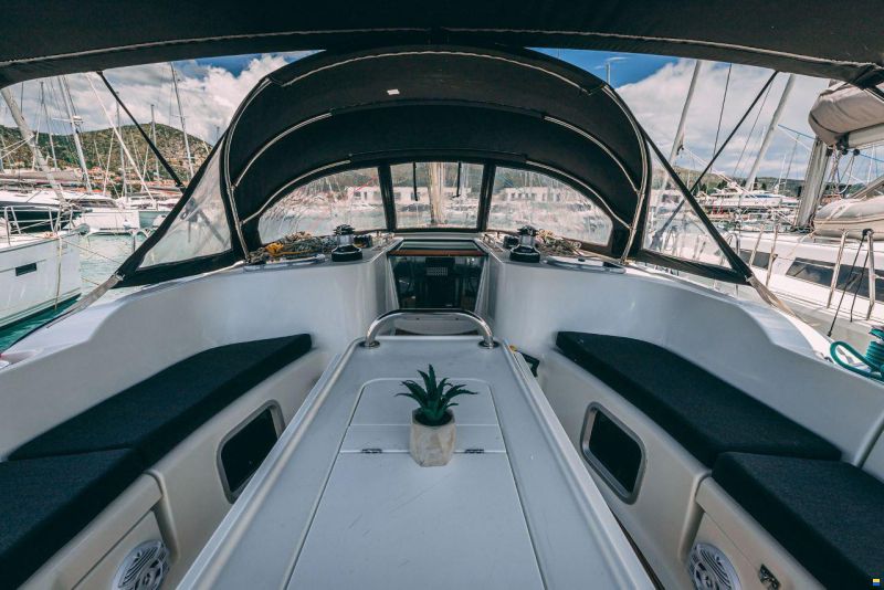 Jeanneau Sun Odyssey 49