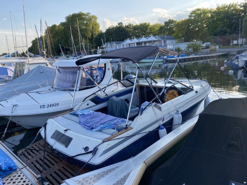 Regal Sebring 195 Cuddy