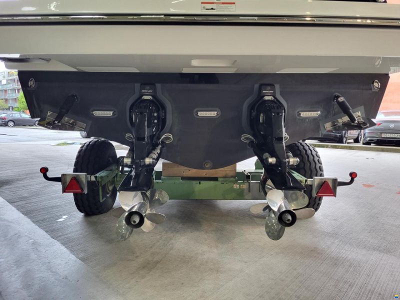 Monterey 378SE Bowrider