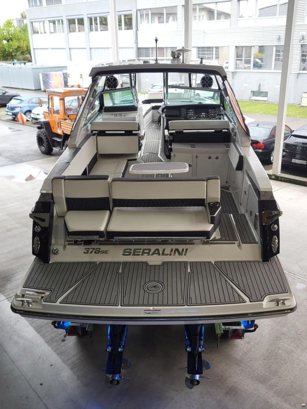 Monterey 378SE Bowrider