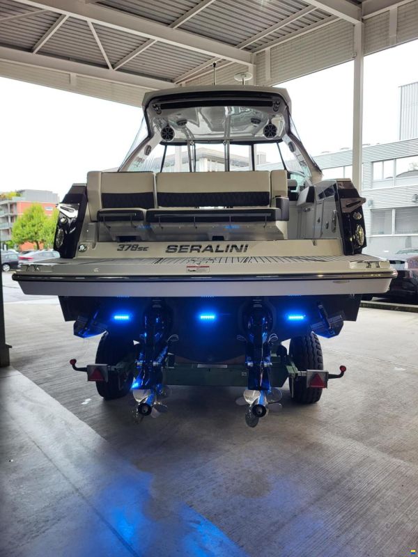 Monterey 378SE Bowrider