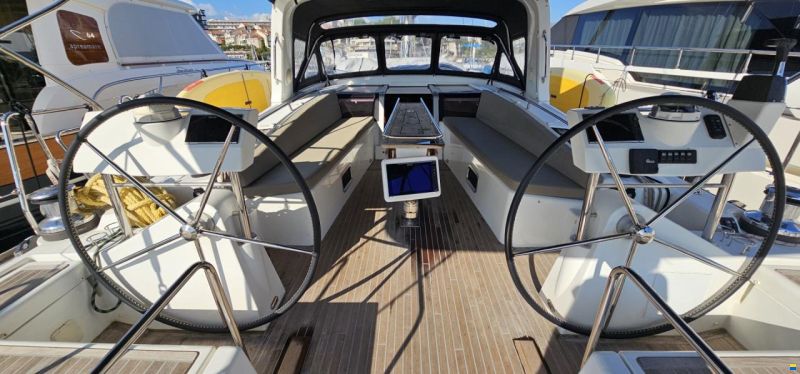 Beneteau Oceanis 60