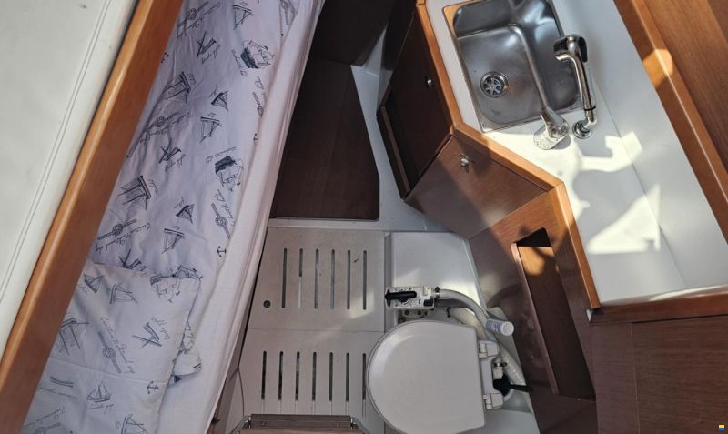 Beneteau Oceanis 60
