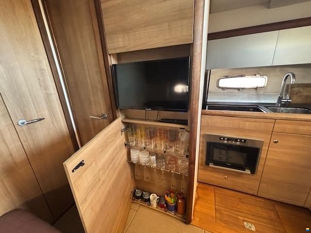 Sealine SC35