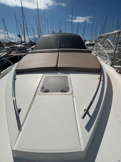 Sealine SC35