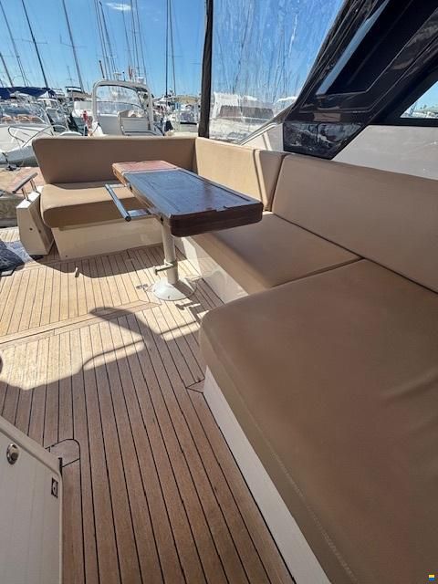 Sealine SC35