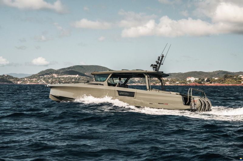 Brabus Shadow 1500 Cross Top