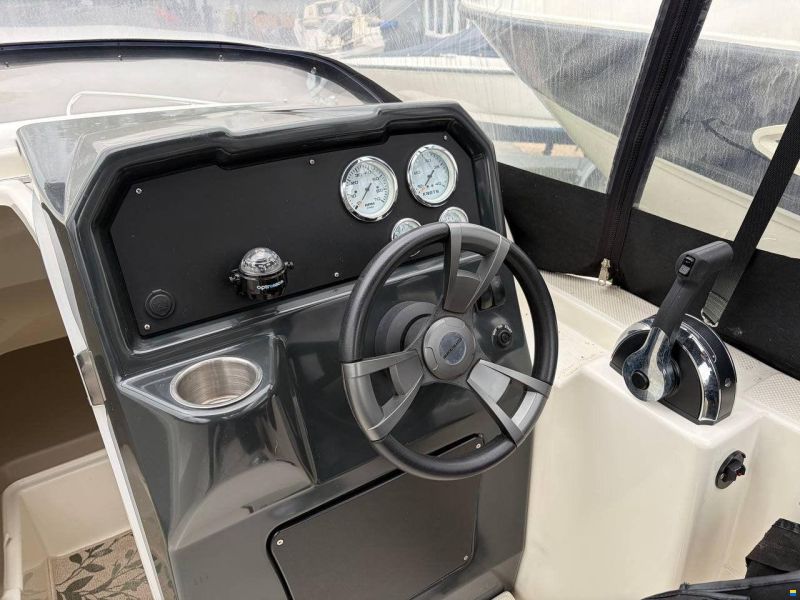 Quicksilver ACTIV 505 CABIN