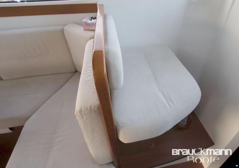 Beneteau Antares 30