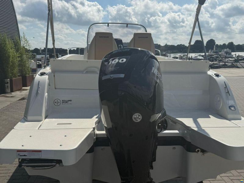 Quicksilver 605 Open