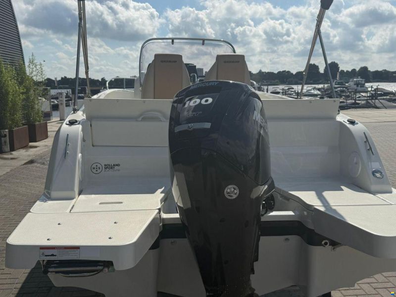 Quicksilver 605 Open
