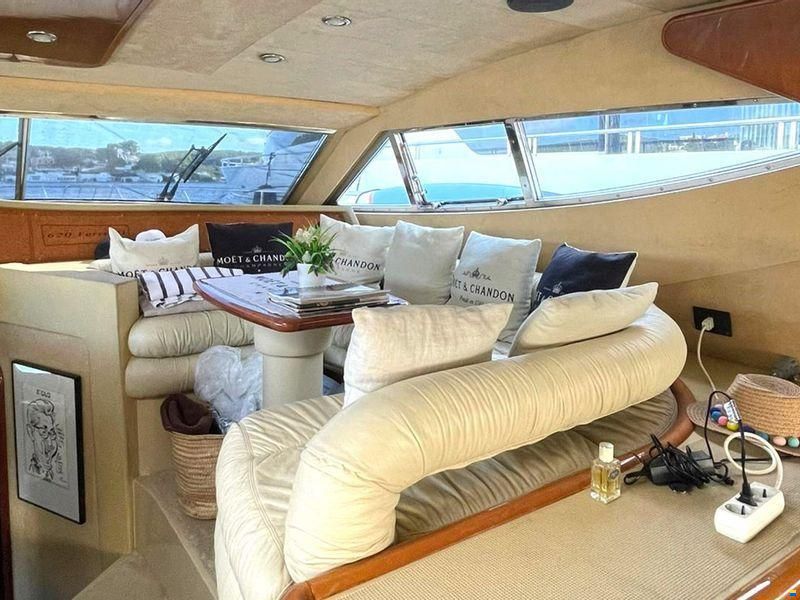 Ferretti 620