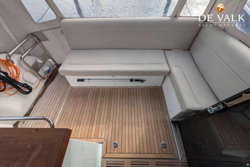 Sealine C330
