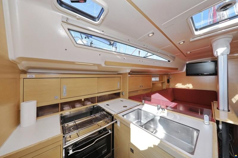 Elan 350 Performance