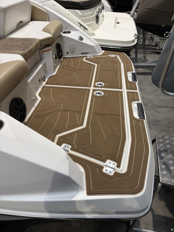 Scarab 255 HO Platinum