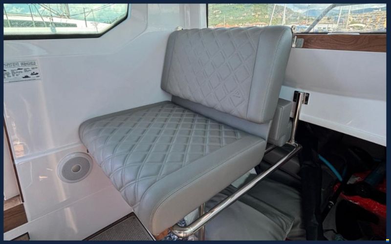 Axopar 28 CABIN BRABUS