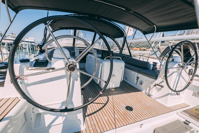 Jeanneau 54