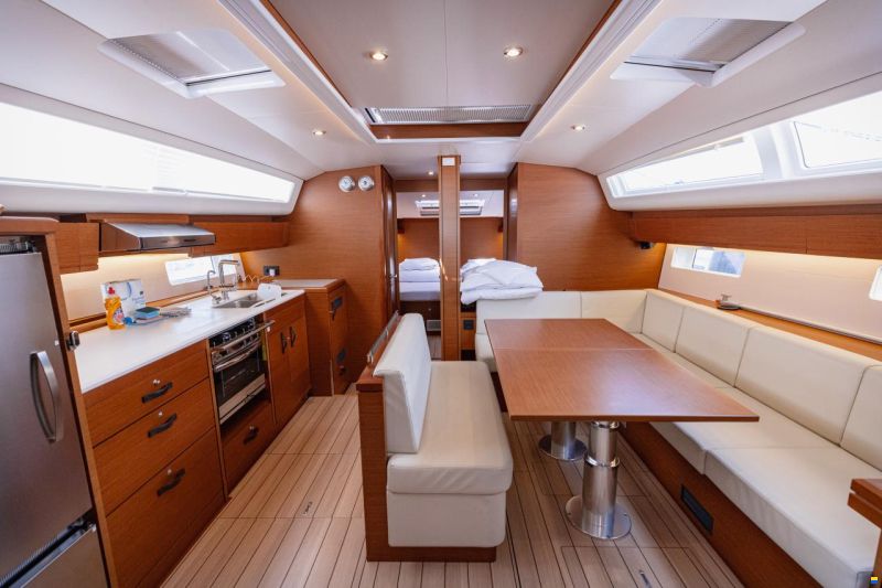 Jeanneau 54