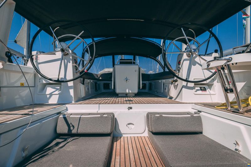 Jeanneau 54
