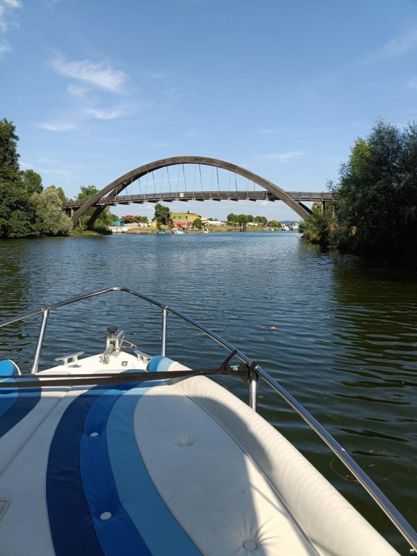 Nova Marine Fiberglass Winner 18