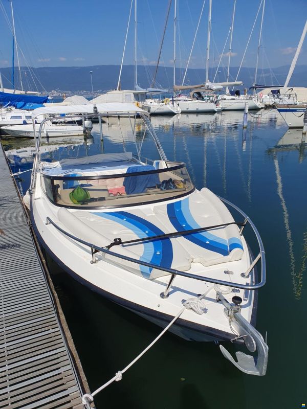 Nova Marine Fiberglass Winner 18