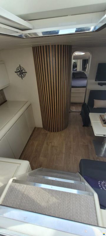 Pershing 40